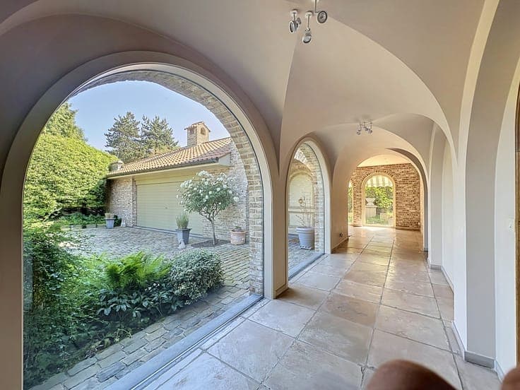 Exclusieve Spaanse villa welgelegen nabij de duinen en de...