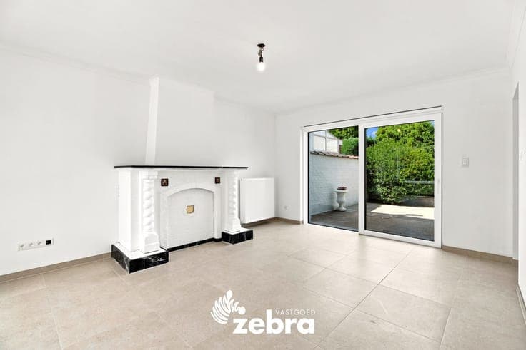 Gerenoveerde woning met uitweg op een rustige ligging in ...