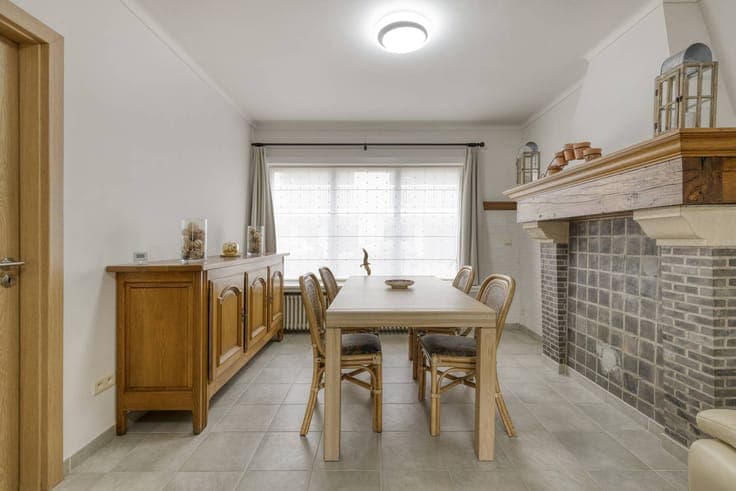 Spacious family home with garden in Knokke