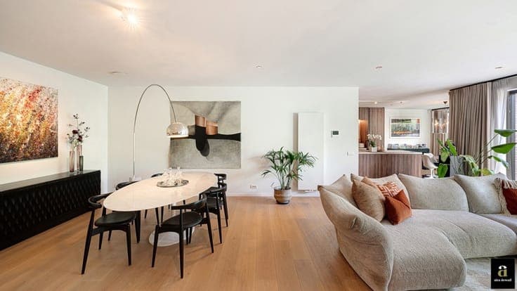 Semi-detached home with garden in Old Knokke
