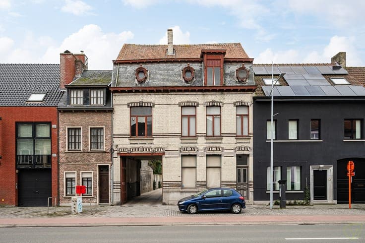 Statige woningen te koop in de Boelare, nabij het Cultuur...