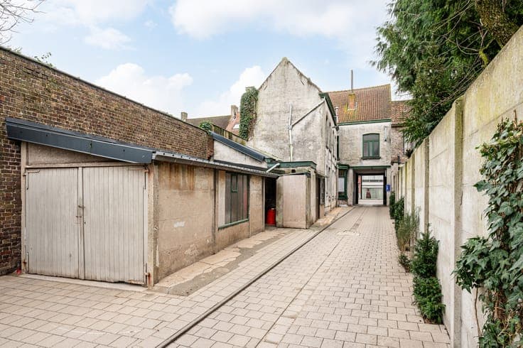 Statige woningen te koop in de Boelare, nabij het Cultuur...