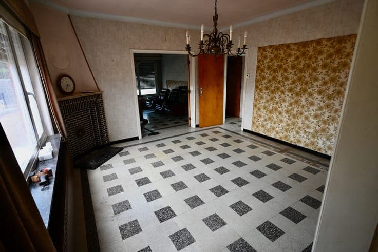 Te renoveren rustig gelegen open bebouwing met 3 slaapkam...