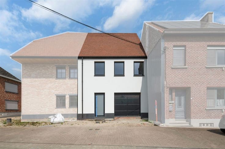 Newly built house on quiet location near Haaltert village