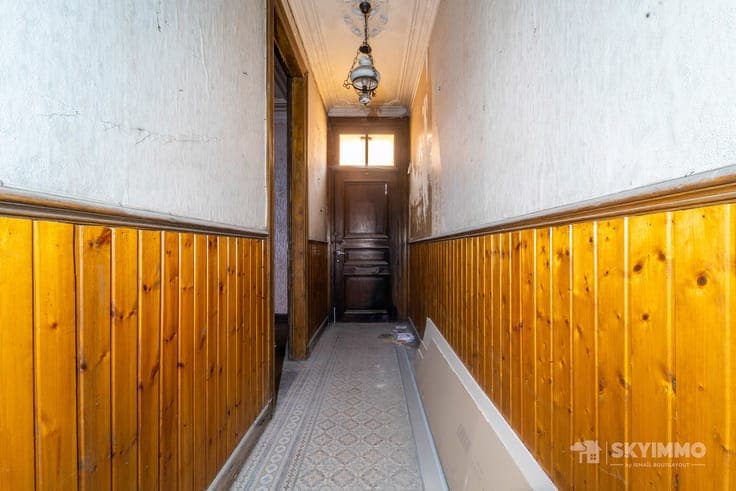 MAISON AVEC ENTREPÔT +GARAGE– BELLE OPPORTUNITÉ SUR SERAING