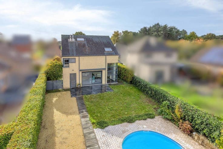 4 bedroom detached house for sale in Geel