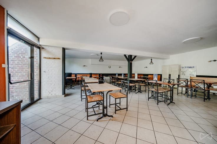Investment property in Momignies
