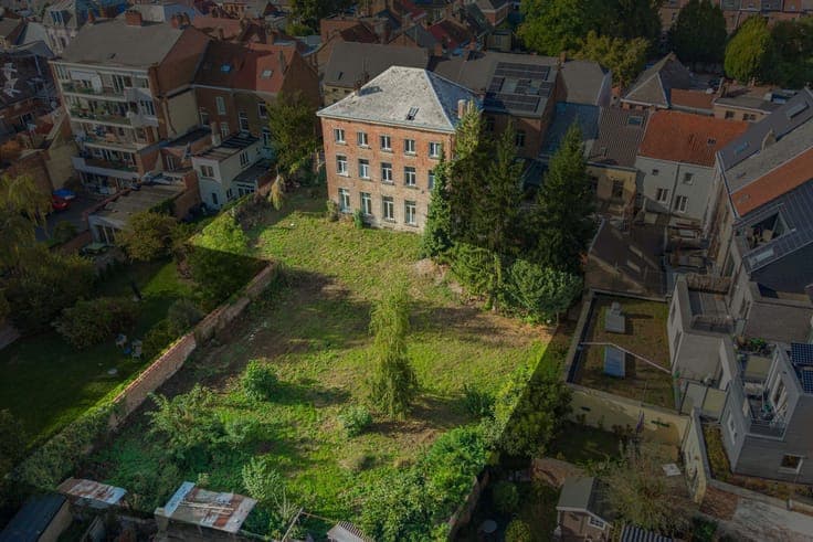 Investment property in Nivelles