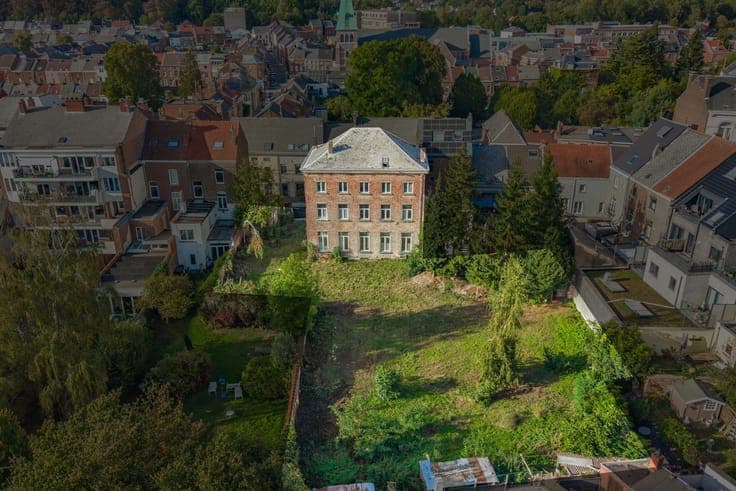 Investment property in Nivelles