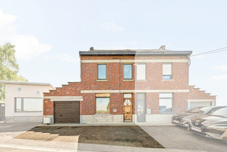 Landelijk gelegen woning met 4 slpk en tuin in Dottenijs