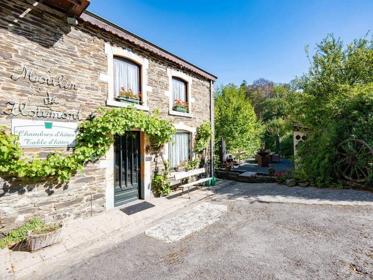 Unique Character Property in the Heart of the Ardennes