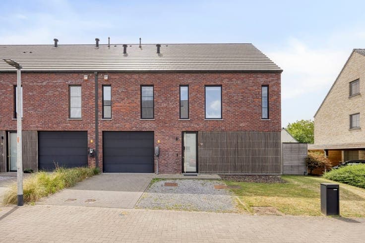 Magnificent newly built property from 2017
