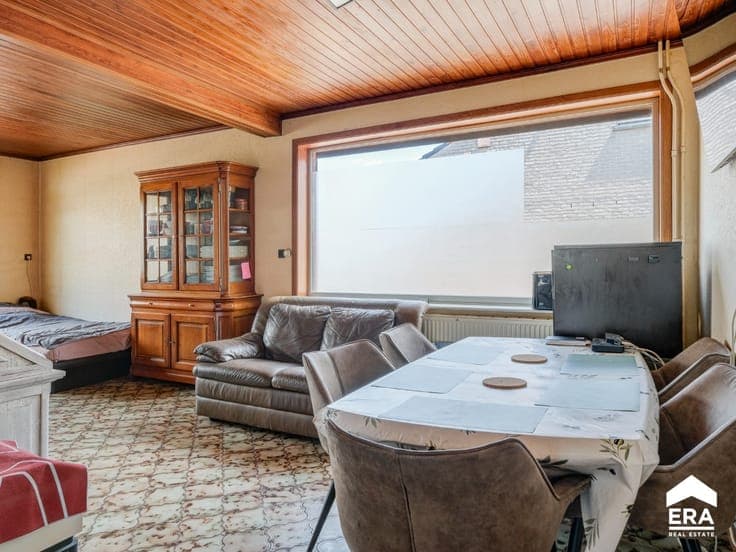 Detached house to renovate with 5 bedrooms