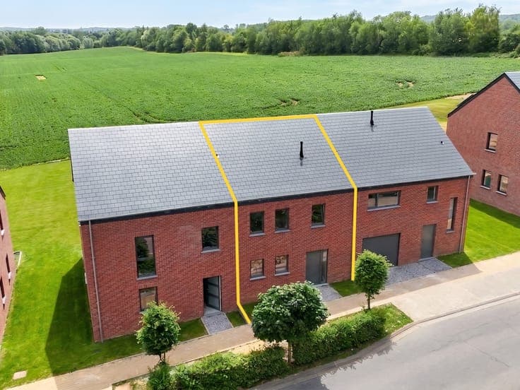 House in Forchies-la-Marche