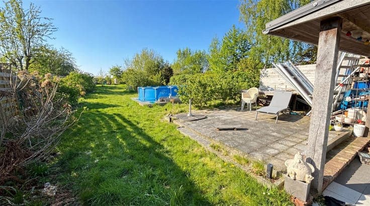 Spacious house with 3 bedrooms and a separate office space i