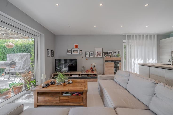 Exceptional bungalow in Ohey: 3 beds & pool!