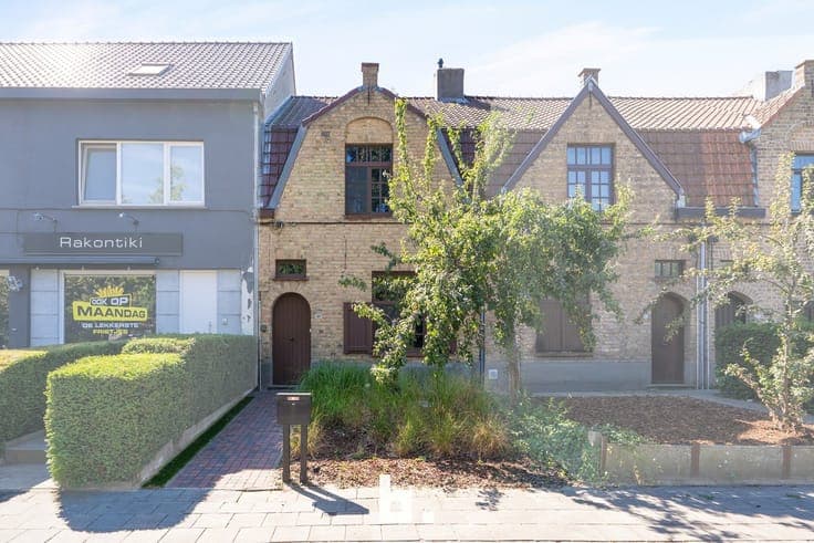 House in Sint-Kruis