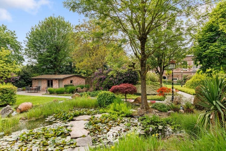 Unique Villa
