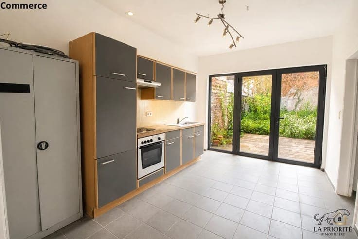 Sale - Building La Louvière - 164,000 €