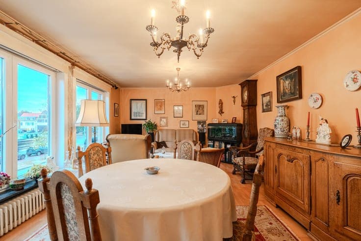 Brugge Sint-Pieters: Ruim 3-slaapkamerappartement