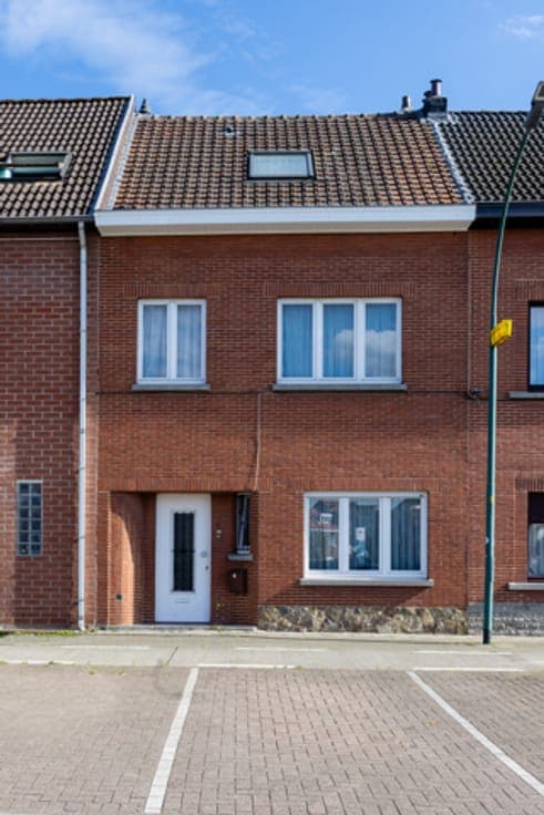 Family home with garden and 3 bedrooms in Drogenbos