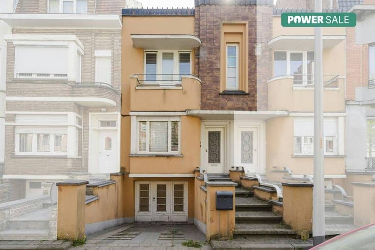 Nice family home with 3 bedrooms in Kortrijk
