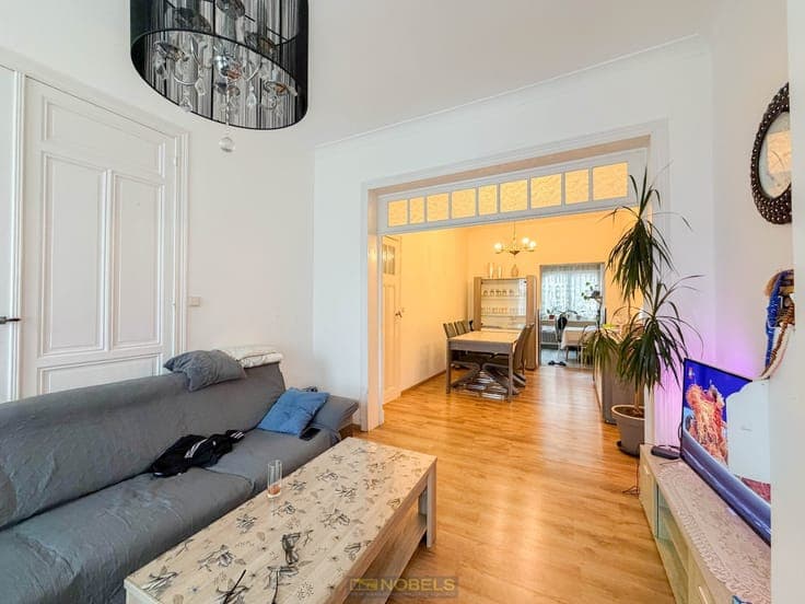 Te koop, Centraal gelegen gezinswoning met 4 slaapkamers ...