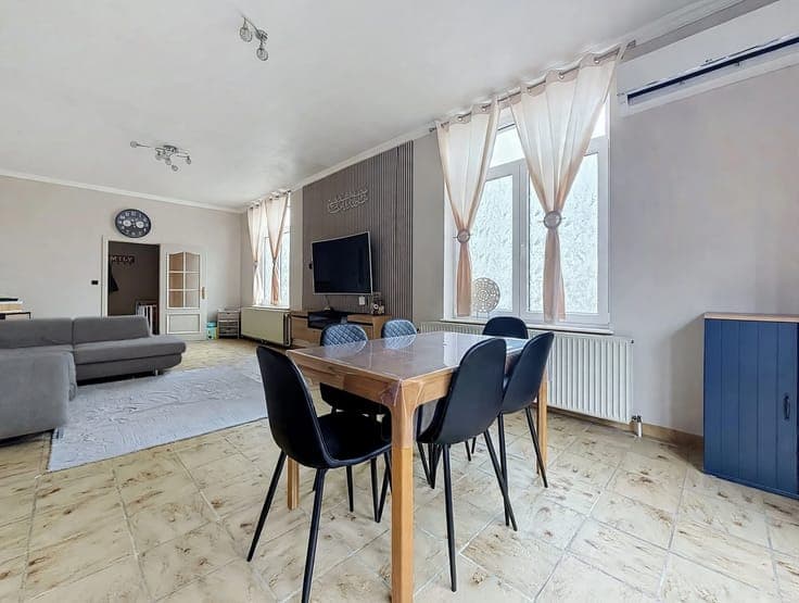 Spacious, bright house in Gosselies