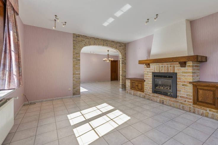 Spacious detached house for sale in Dudzele