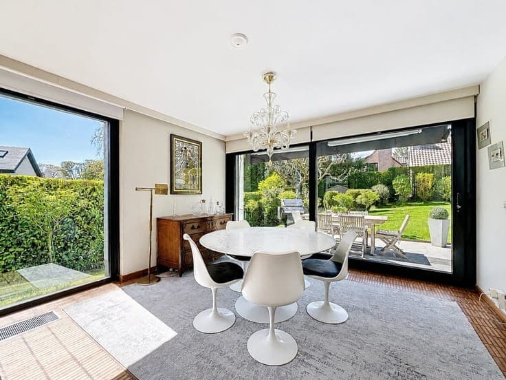 Le Chenois, a superb architect-designed villa
