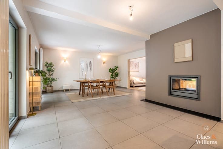 Green villa in sought-after Bois du Strihoux