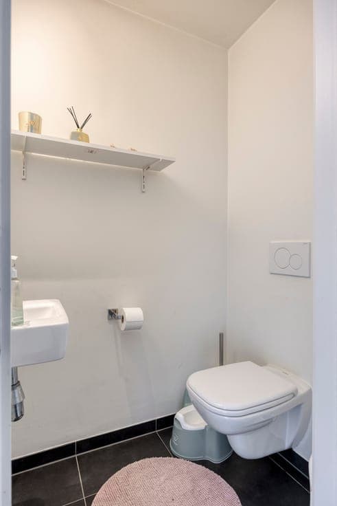 INSTAPKLARE ENERGIEZUINIGE GEZINSWONING MET 3 SLK IN CENT...