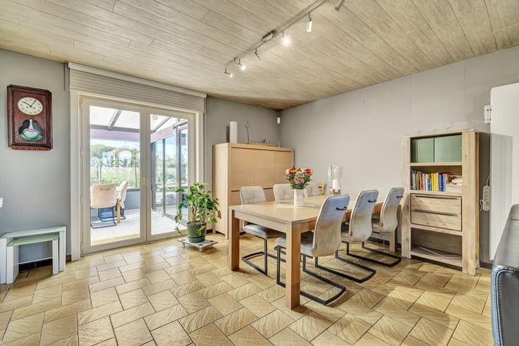 House in Roosdaal