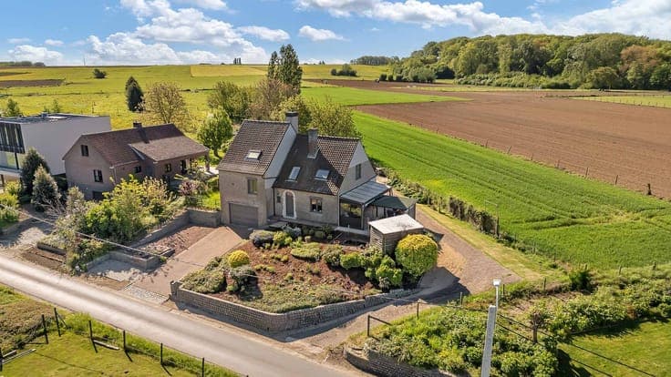 House in Roosdaal
