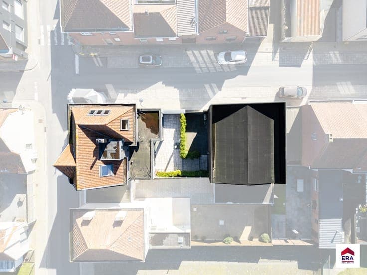 Semi-detached home with versatile space in Dentergem