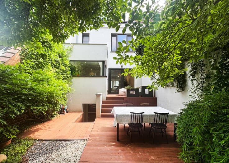 Charming 4 BDR house + office with garden and garage