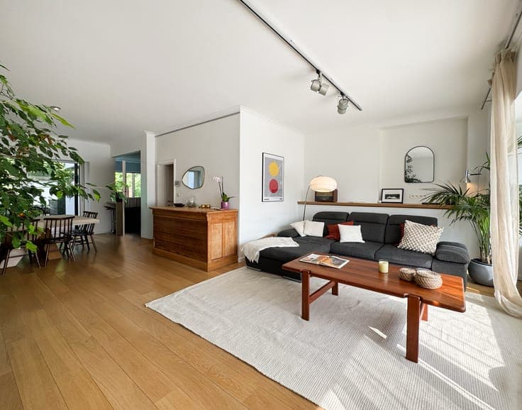 Charming 4 BDR house + office with garden and garage
