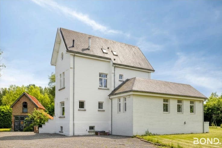 Villa op privédomein van +/- 1,7 hectare