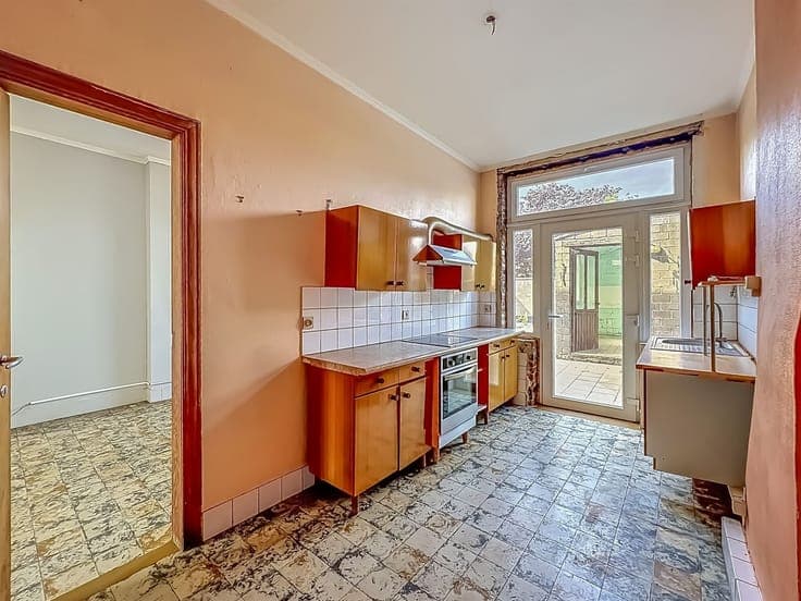 CHARMANTE MAISON A RENOVER