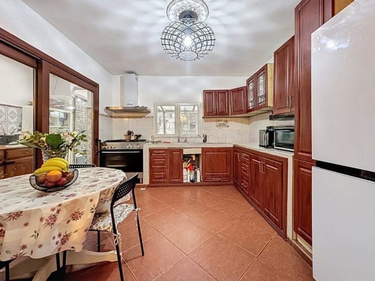 House with high potential for sale