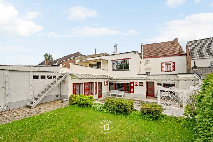 Wildendries 7 & 9 – TWEE eigendommen boordevol ruimte, po...