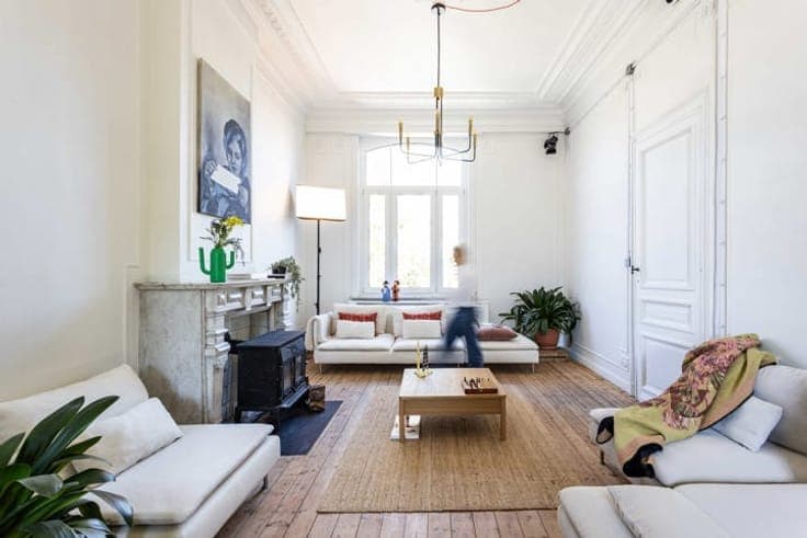 Charming unique château with carriage house and garden