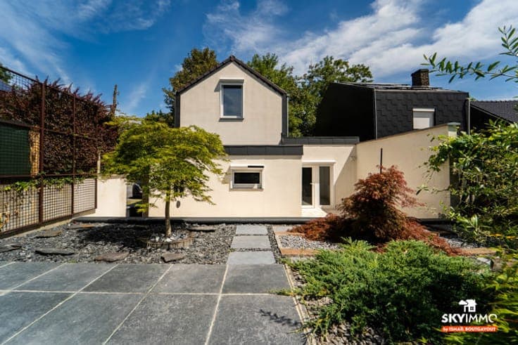MAGNIFIQUE MAISON -2CH- TOTALEMENT RÉNOVÉE - TERRASSE/JARDIN