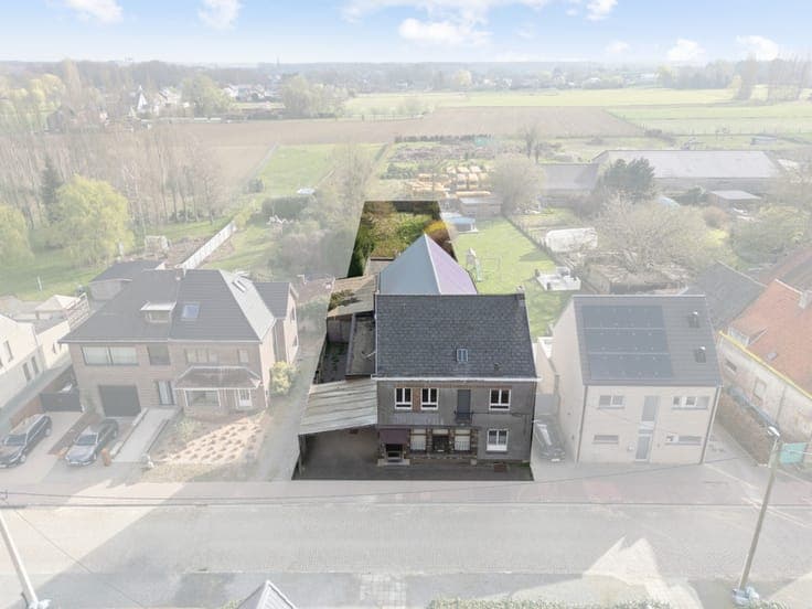 SPACIOUS WAREHOUSE WITH RESIDENCE FOR SALE IN BEIGEM