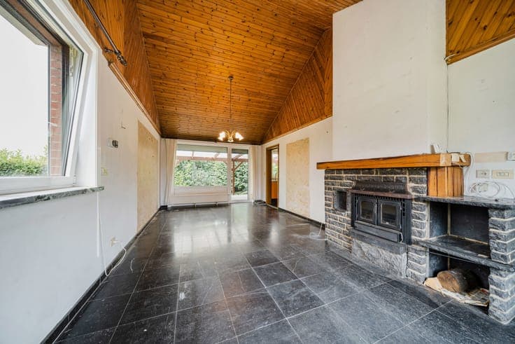 Maison 2 chambres de plain-pied avec garage et jardin