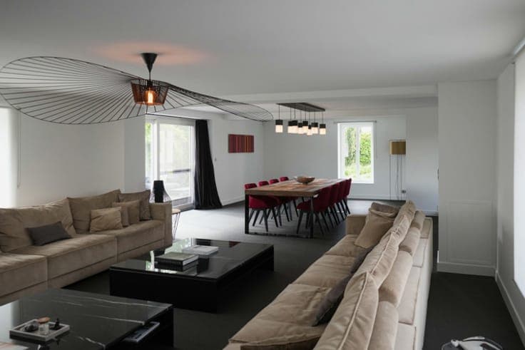 Prestigious villa nestled in the heart of the countryside