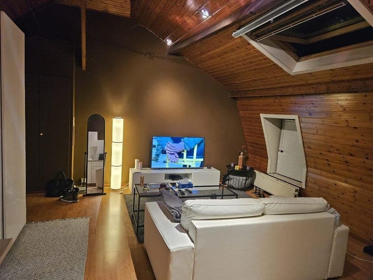 Income property with duplex apartment