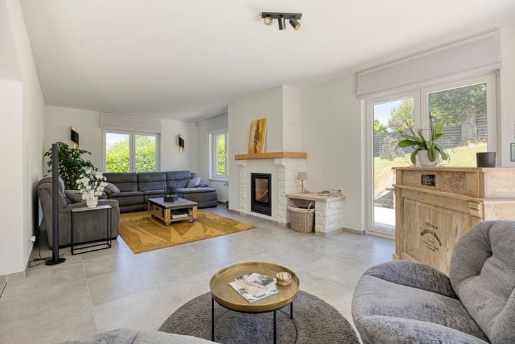 Fully renovated villa in Ten Trappen neighborhood