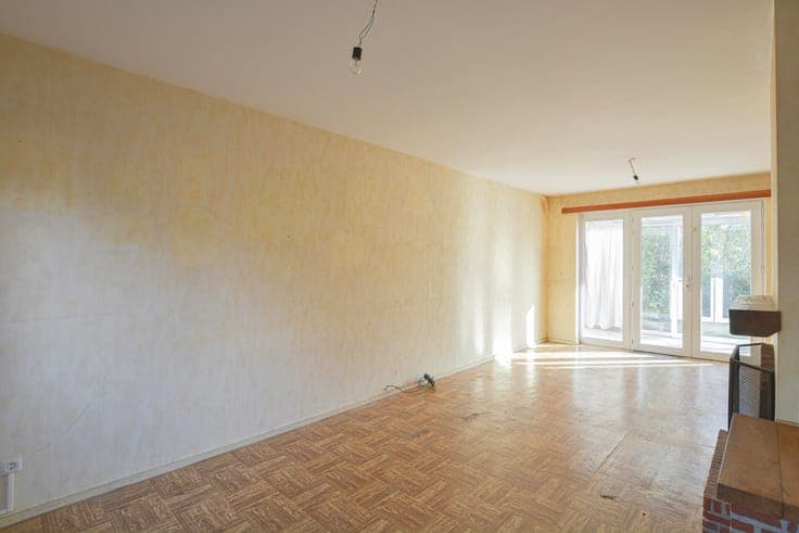 SAINTE ALIX - charming house to renovate