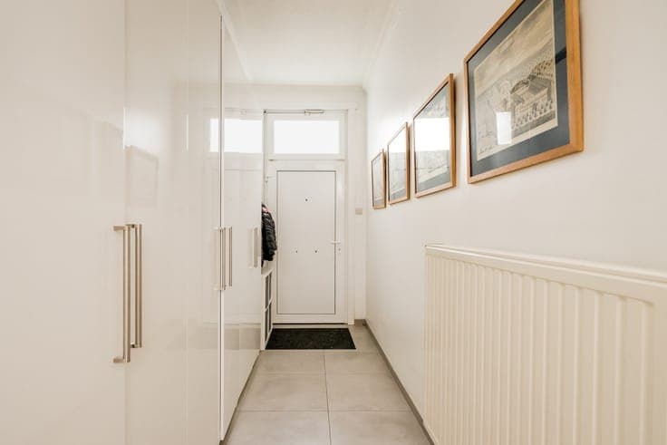 Spacious family home with character and beautiful garden!